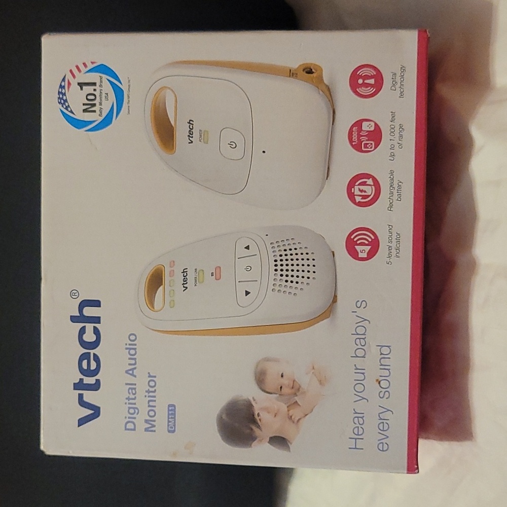 VTech Upgraded Audio Baby Monitor with Rechargeable Battery. New unopened.